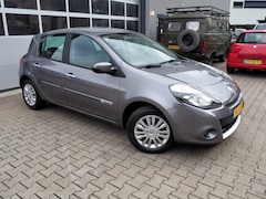 Renault Clio - 1.2 TCE Collection AIRCO CRUISE PARKEER S. LM VELGEN
