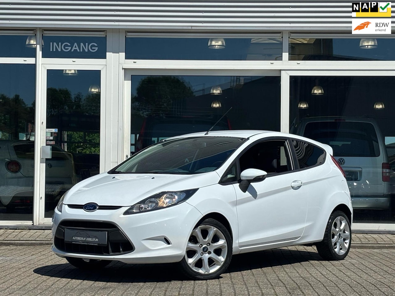 Ford Fiesta - 1.25 Sport / Airco / Lm Velgen / Elektr.pakket / Spoiler - AutoWereld.nl