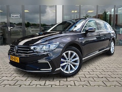 Volkswagen Passat Variant - 1.4 TSI PHEV GTE Business | ACC | Camera | DAB |