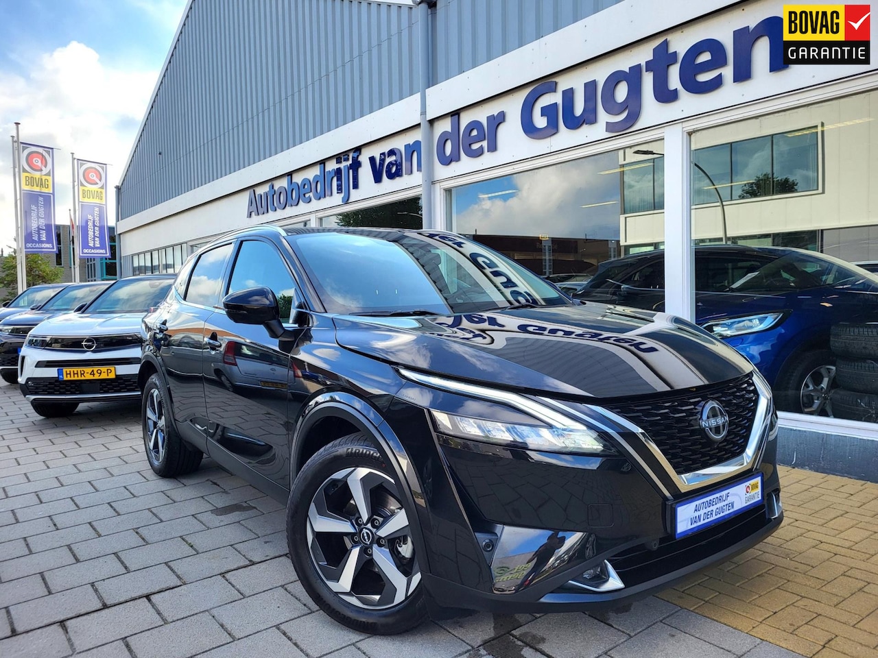 Nissan Qashqai - 1.3 MHEV Business Premium/ Panodak / Carplay & Android / - AutoWereld.nl