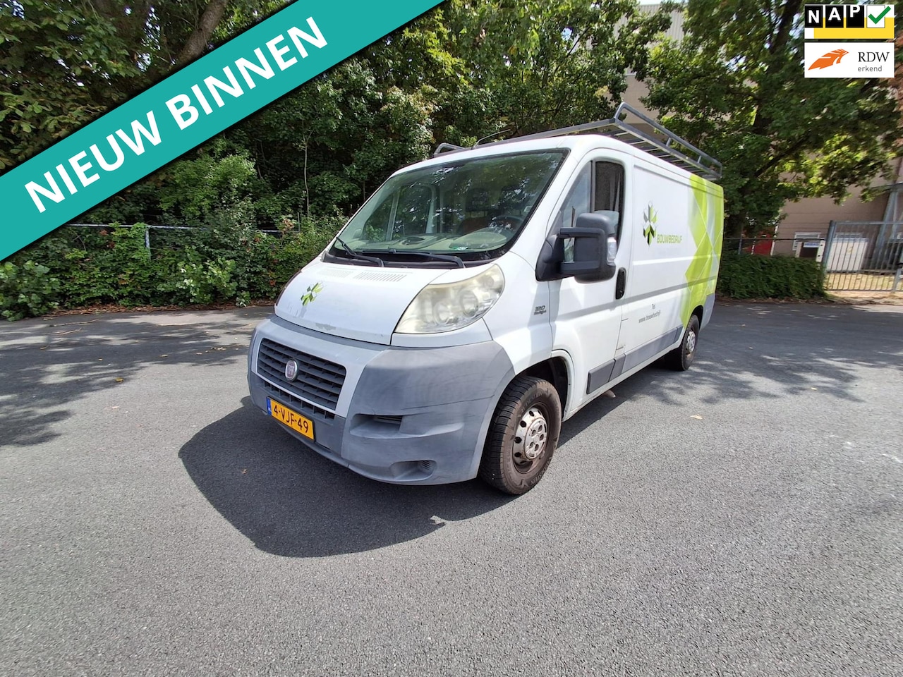 Fiat Ducato - 30 2.3 MultiJet MH1 NETTE BUS RIJDT EN SCHAKELT GOED - AutoWereld.nl