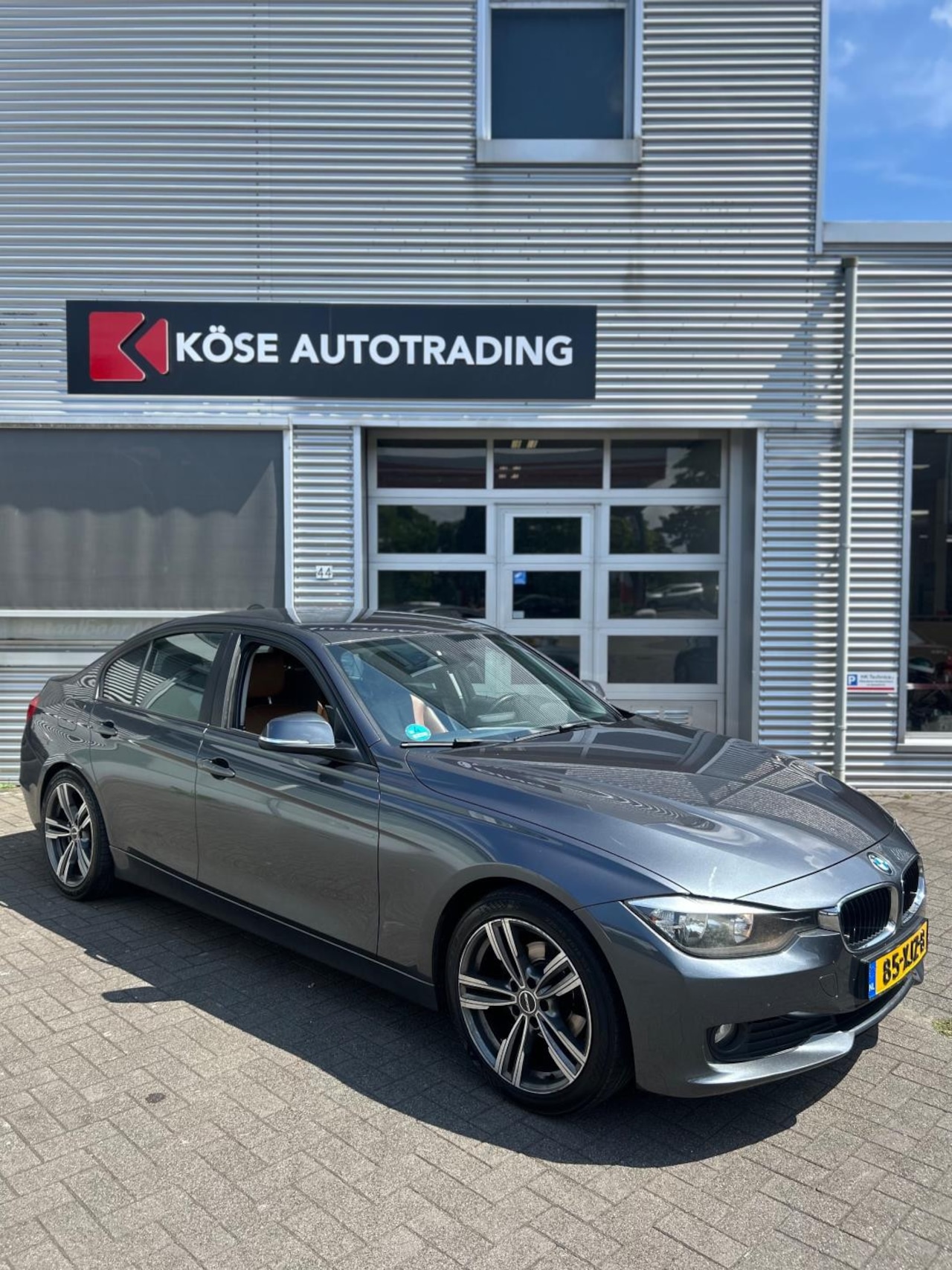 BMW 3-serie - 320d EfficientDynamics Edition Executive AUTOMAAT - AutoWereld.nl