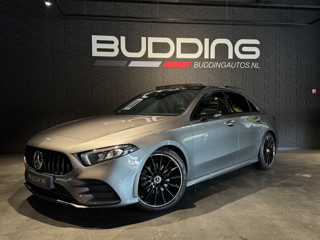 Mercedes-Benz A-klasse - 200 Business | Pano | Sfeerverlichting | Camera - AutoWereld.nl