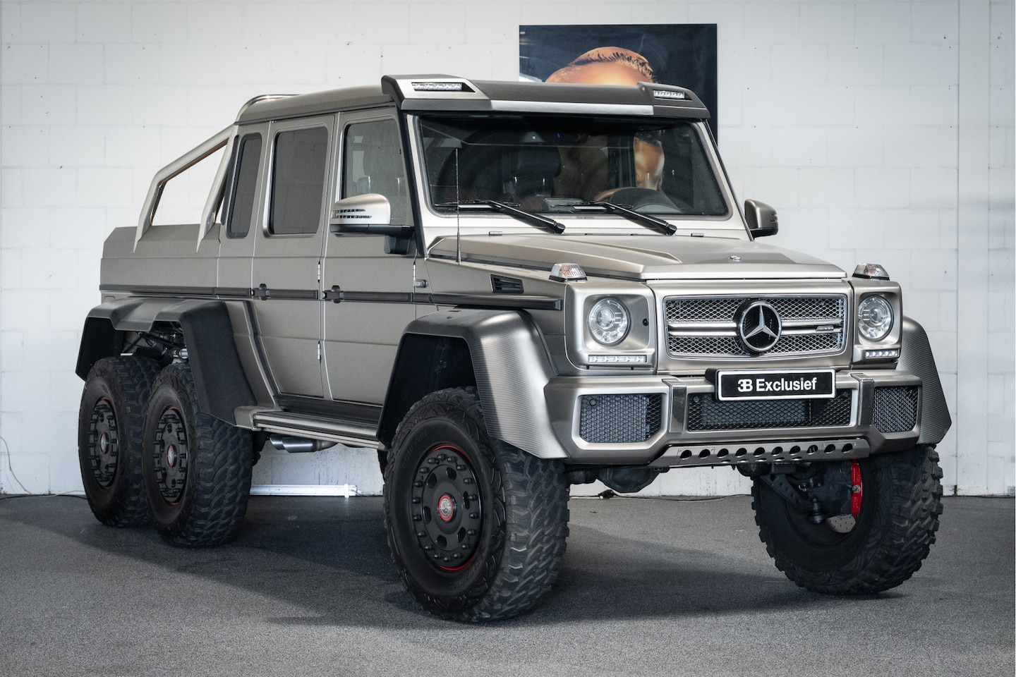Mercedes-Benz G-klasse - AMG 63 6X6 Uniek, Fabrieksorgineel! Designo, 700km! 1-99 - AutoWereld.nl