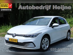 Volkswagen Golf - 1.0 eTSI DSG LIFE NAVI/CARPLAY/PDC