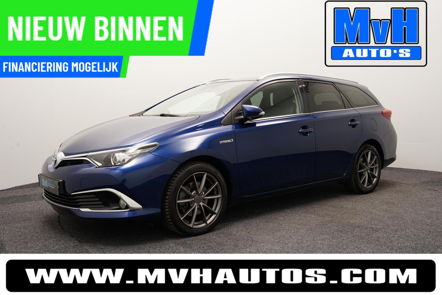 Toyota Auris - 1.8 Hybrid Executive|STOELVERW|NAVI|LEER|CAMERA - AutoWereld.nl