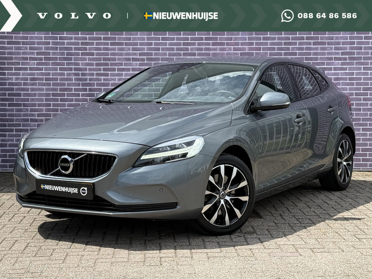 Volvo V40 - 1.5 T3 Dynamic Edition | Trekhaak | LED koplampen | Parkeersensoren V+A | Stoel verwarming - AutoWereld.nl
