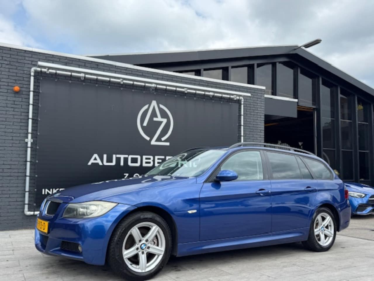 BMW 3-serie Touring - 318i 318i - AutoWereld.nl