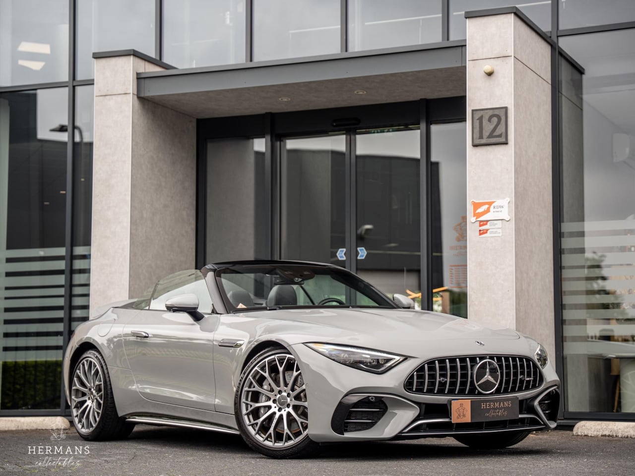 Mercedes-Benz SL-klasse Roadster - SL43 AMG / Massage / Burmester / HUD / 360 / Memory - AutoWereld.nl
