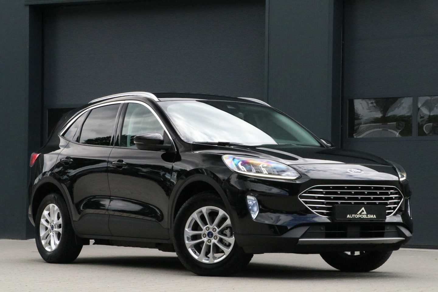 Ford Kuga - 2.5 PHEV Titanium 225PK AppleCarplay Dab+ Camera Pdc VirtualDash PrivacyGlass Plugin 62000 - AutoWereld.nl