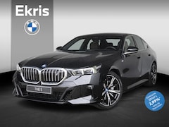 BMW i5 - eDrive40 M Sportpakket 20'' / Panoramadak / Comfortstoelen / Harman Kardon / Trekhaak