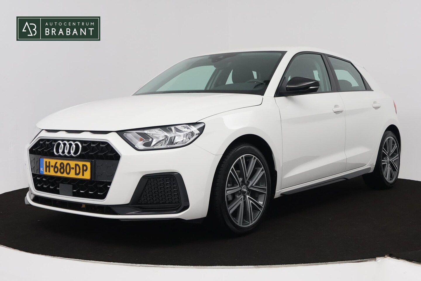 Audi A1 Sportback - 25 TFSI epic (LANE-ASSIST, CRUISE CONTROL, NAVIGATIE, DIGITAAL DASHBOARD, NL-AUTO) - AutoWereld.nl