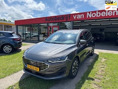 Ford Focus Wagon - 1.0 EcoBoost Hybrid Titanium Style|12 MND BOVAG|LED|KEYLESS|PDC|STOELVERWARMING|NAVI|AIRCO