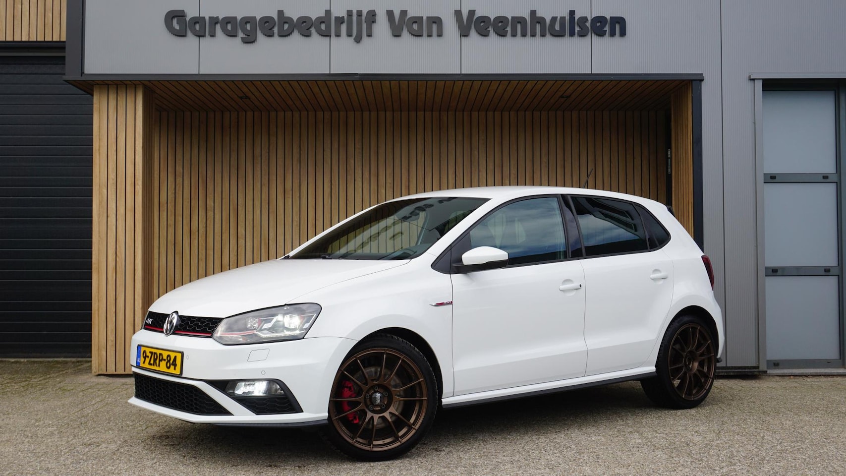 Volkswagen Polo - 1.8 TSI 192PK GTI DSG 5Drs LED Navi OZ 18inch Racing LM Clima *NL auto* 112099KM - AutoWereld.nl
