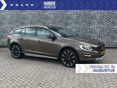Volvo V60 Cross Country - 2.0 T5 Nordic+ | Panoramadak | Adaptieve Cruise Control | Achteruitrijcamera |