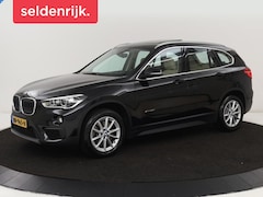 BMW X1 - xDrive20i High Executive | Panoramadak | Leder | Stoel & stuurverwarming | Trekhaak | Park