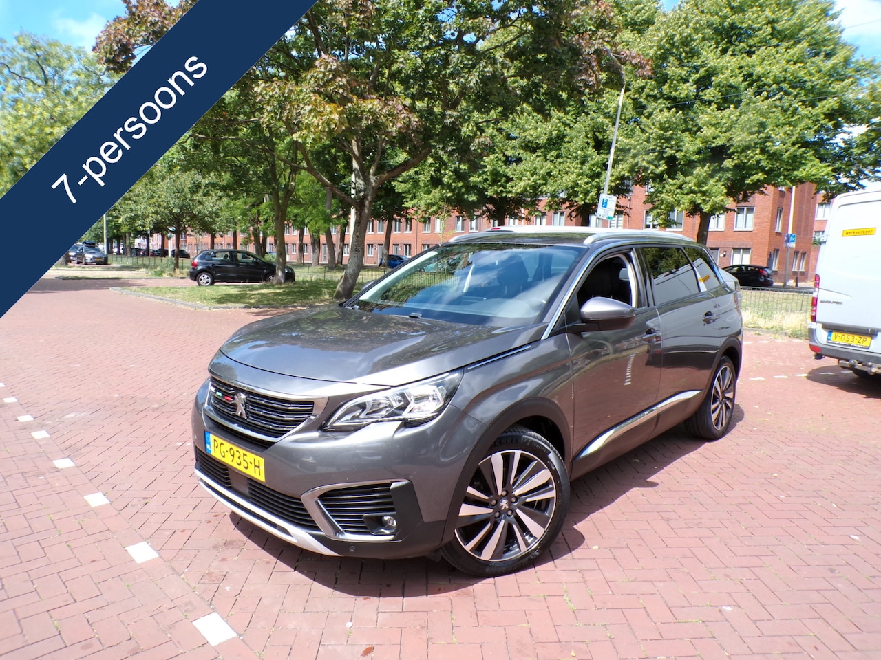 Peugeot 5008 - 1.2 PureTech Allure 7 PERSOONS..... LUXE UITVOERING..... - AutoWereld.nl