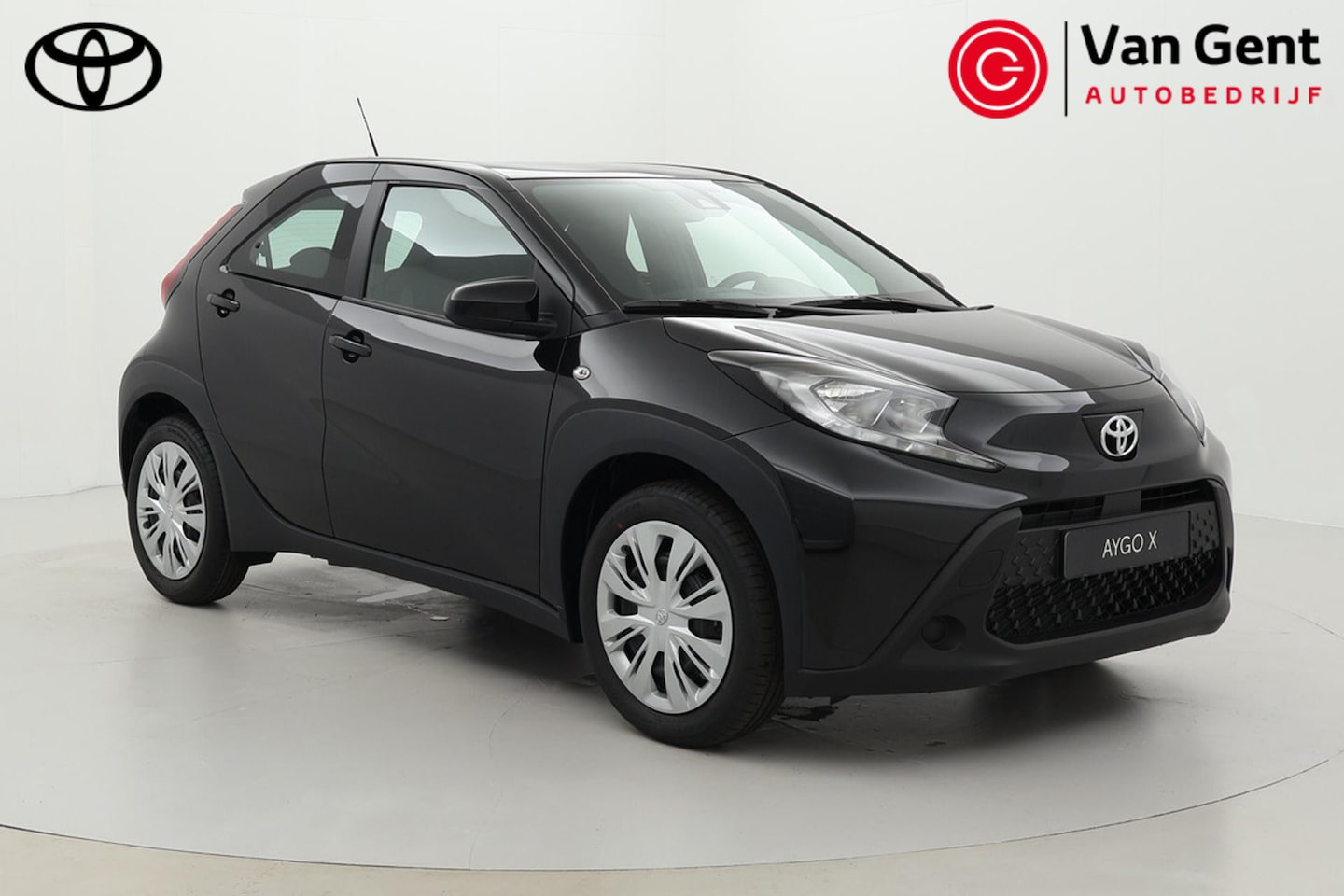 Toyota Aygo X - 1.0 VVT-i MT Play | Apple Carplay / Android Auto | Adaptive Cruise | Airco | Camera | Rijs - AutoWereld.nl