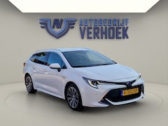 Toyota Corolla Touring Sports - 1.8 Hybrid Executive NL Auto - Carplay - Stoelverwarming