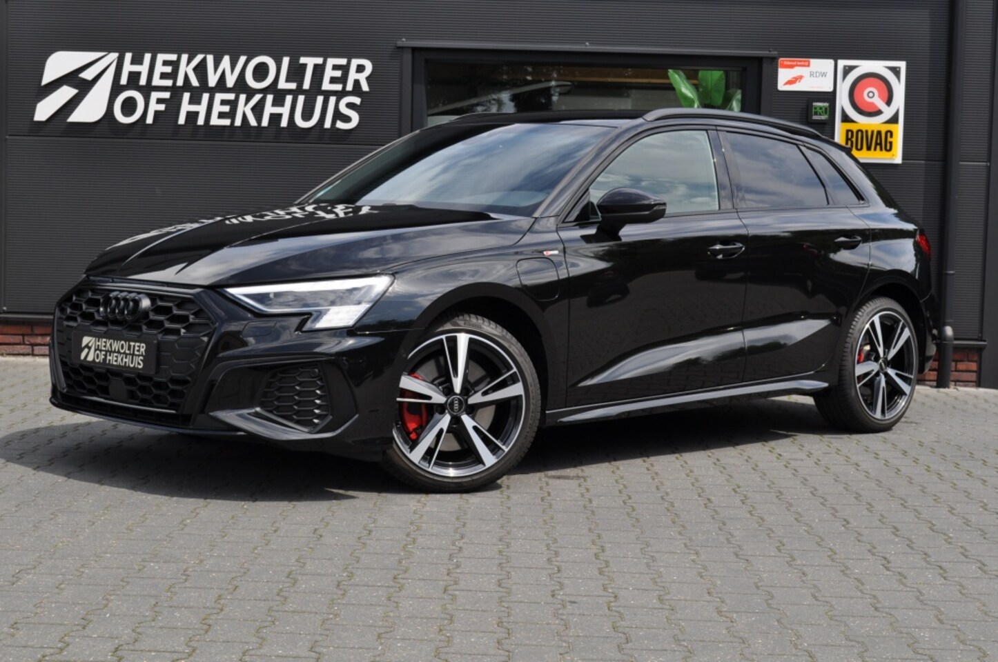 Audi A3 Sportback - 45 TFSI e Sportback S-Line Competition | Matrix | Black Optik | - AutoWereld.nl