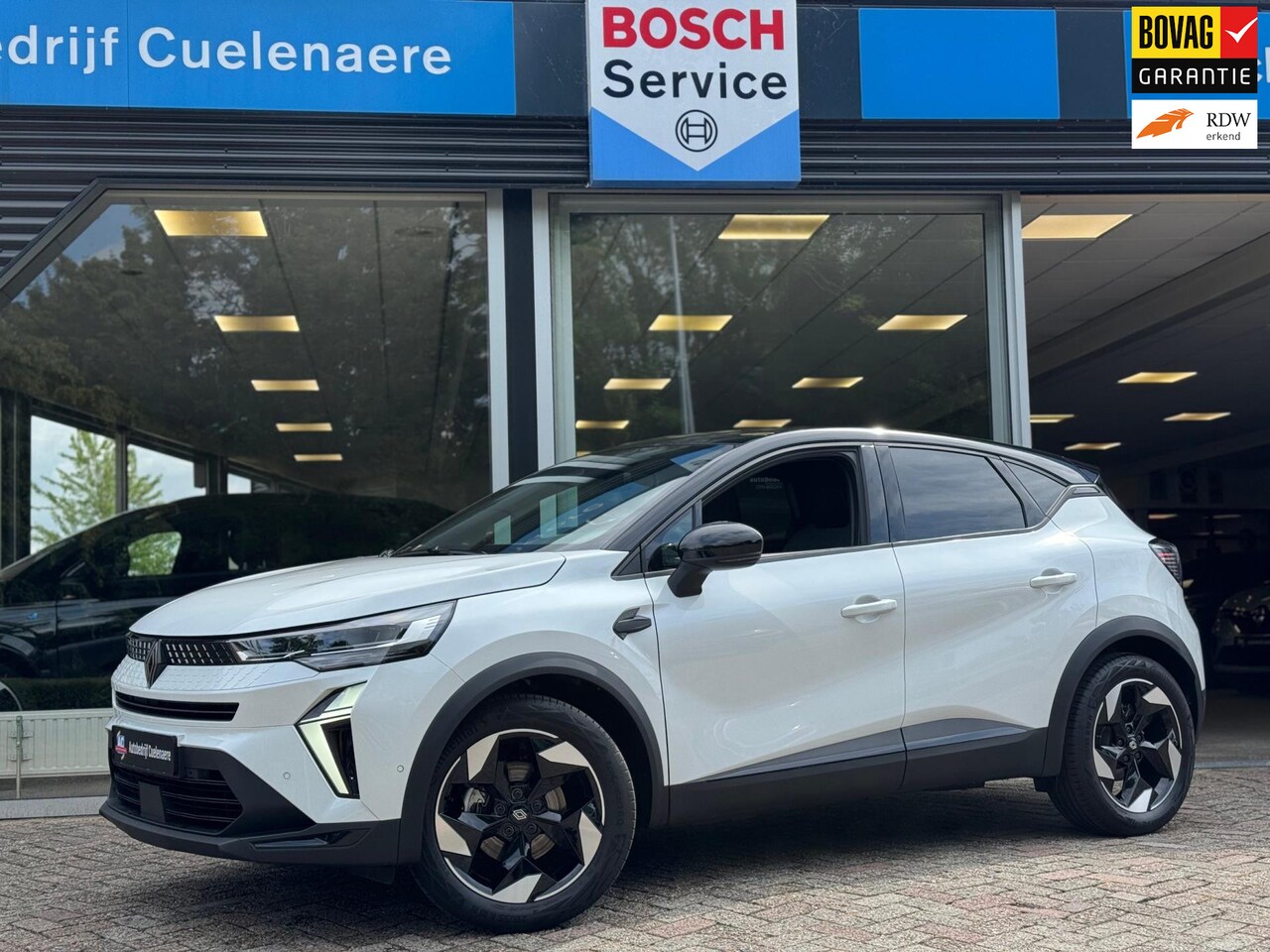 Renault Captur - 1.6 E-Tech Full Hybrid 145 techno Nieuw Model! Navi / LM 17'' / camera / Apple & Android a - AutoWereld.nl