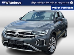 Volkswagen T-Roc - 1.5 TSI 150PK DSG Style / Panoramadak / Trekhaak Afneembaar / Virtual Cockpit Pro / LED /