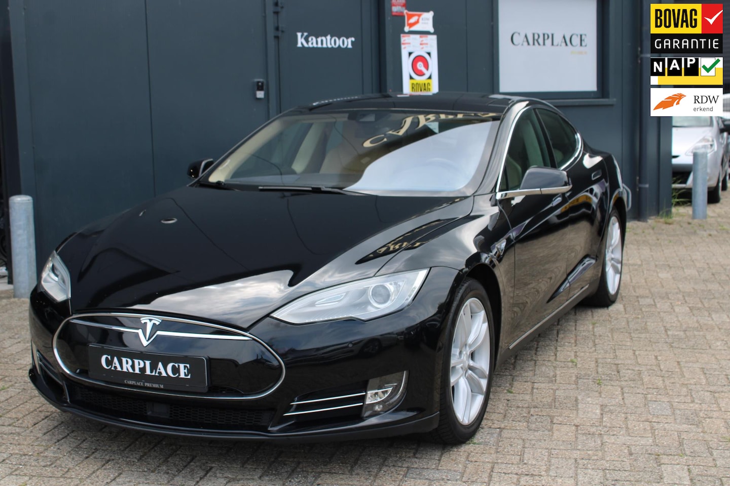 Tesla Model S - 85 Base-Free super charged - AutoWereld.nl