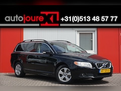 Volvo V70 - 2.4 D5 Momentum | 5-Cilinder | Leder | Trekhaak |