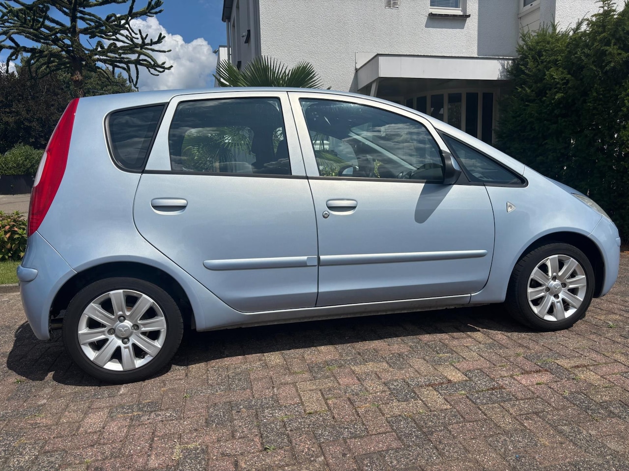 Mitsubishi Colt - AUTOMAAT 1.3 Invite+ - AutoWereld.nl