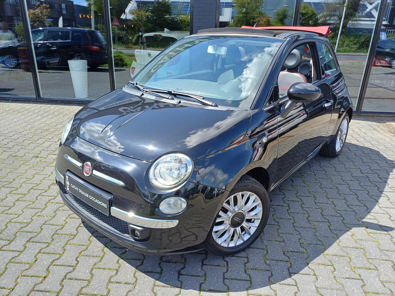 Fiat 500 C - 1.2 Lounge Cabrio Navi Airco - AutoWereld.nl
