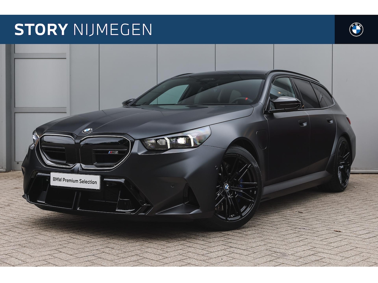 BMW 5-serie Touring - M5 Automaat / M Drive Professional / Panoramadak / Trekhaak / Bowers & Wilkins / M Multifu - AutoWereld.nl