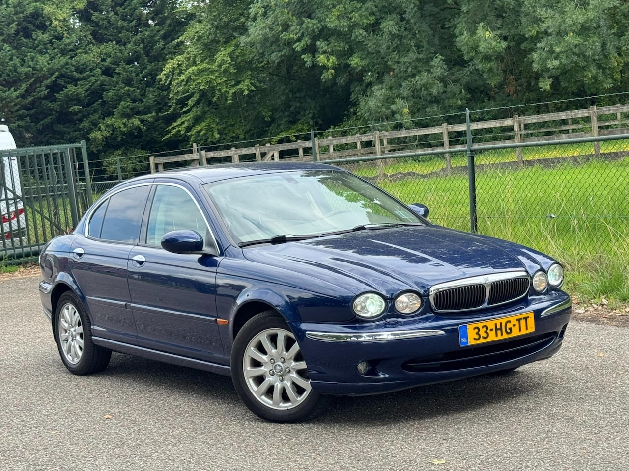 Jaguar X-type - 2.5 V6 Executive /Xenon/Automaat/Navi/ - AutoWereld.nl
