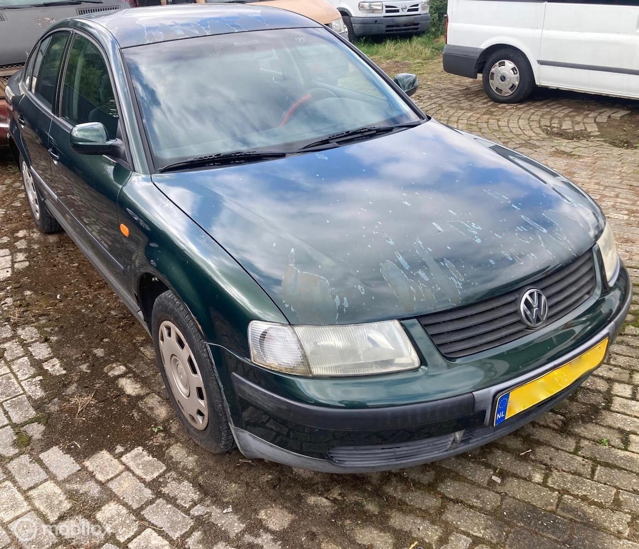 Volkswagen Passat - 1.6 Sedan - AutoWereld.nl