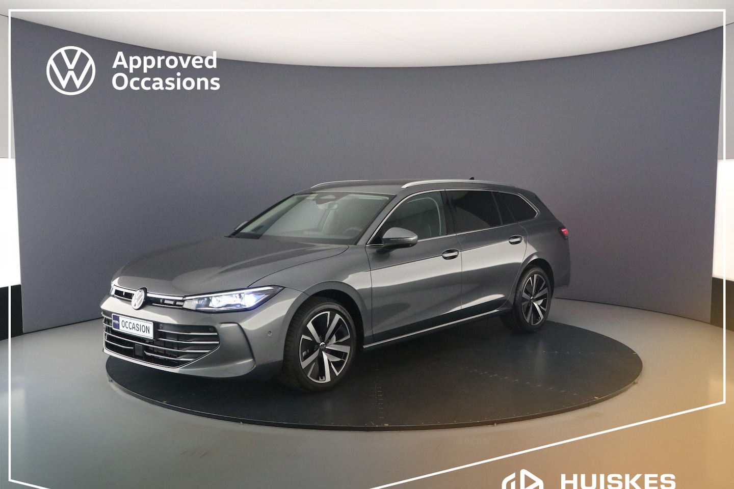 Volkswagen Passat Variant - Business 1.5 eTSI 150pk DSG Automaat Trekhaak, Adaptive cruise control, LED matrix koplamp - AutoWereld.nl