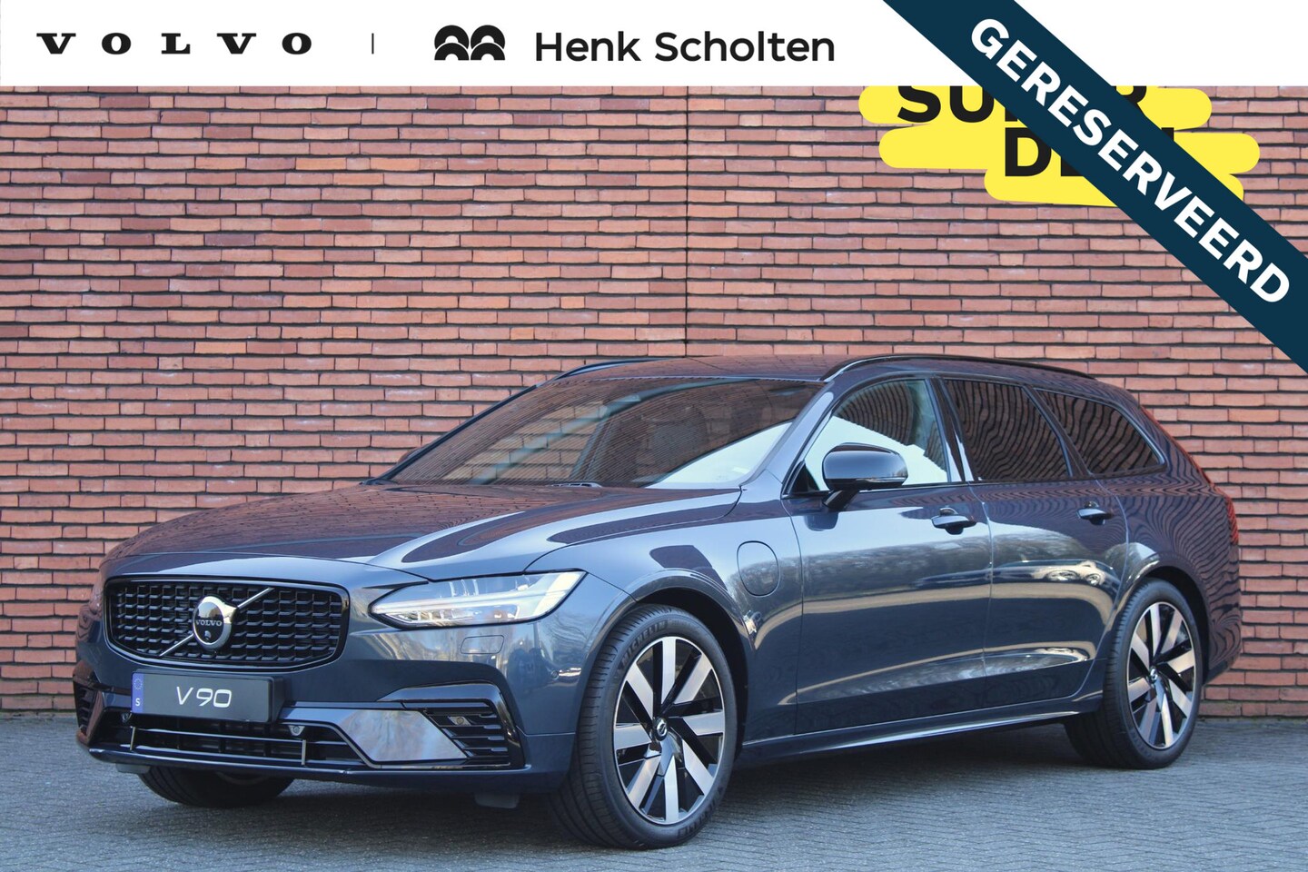 Volvo V90 - T6 Automaat Recharge AWD Plus Dark |  360 graden camera | Adaptieve Cruise Control met pil - AutoWereld.nl