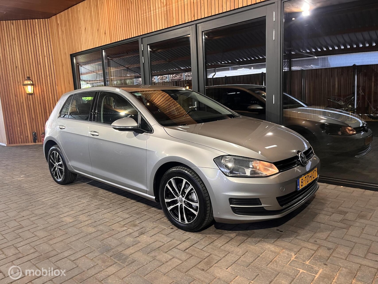 Volkswagen Golf - 1.2 TSI NIEUWE KETTING | NAP | CRUISE | AIRC - AutoWereld.nl