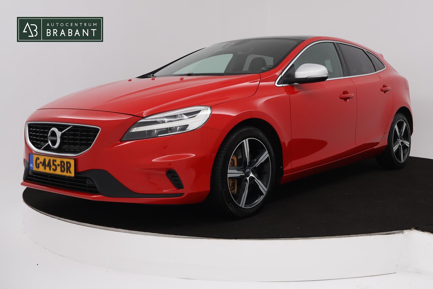 Volvo V40 - 1.5 T3 Polar+ Sport (PANORAMADAK, CAMERA, NAVIGATIE, STOELVERWARMING, PARKEERSENSOREN, CRU - AutoWereld.nl