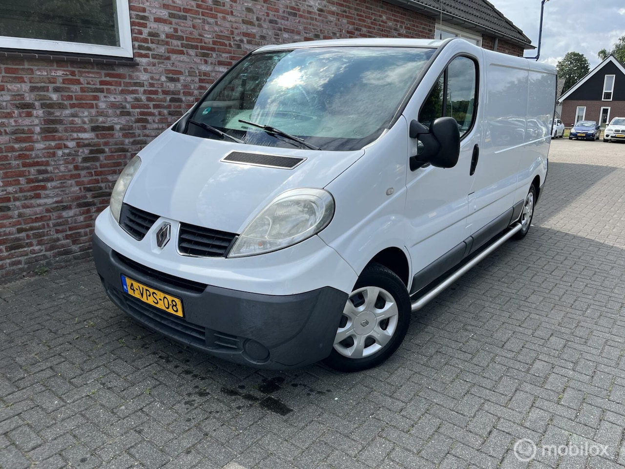 Renault Trafic - bestel 2.0 dCi T29 L2H1 Générique - AutoWereld.nl