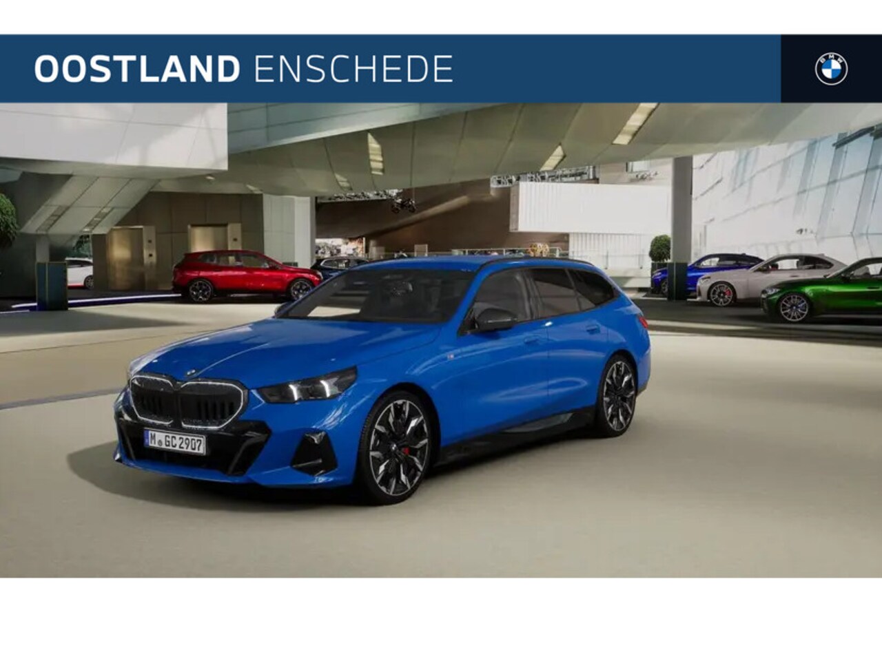 BMW 5-serie Touring - 530e M Sport Automaat / Panoramadak / Trekhaak / Bowers & Wilkins / M Multifunctionele Sto - AutoWereld.nl