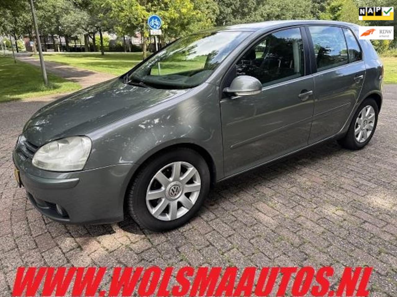 Volkswagen Golf - 1.6 FSI Sportline 1.6 FSI Sportline - AutoWereld.nl