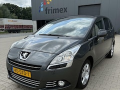 Peugeot 5008 - 1.6 ST 7 Persoon | Panoramadak | NW APK