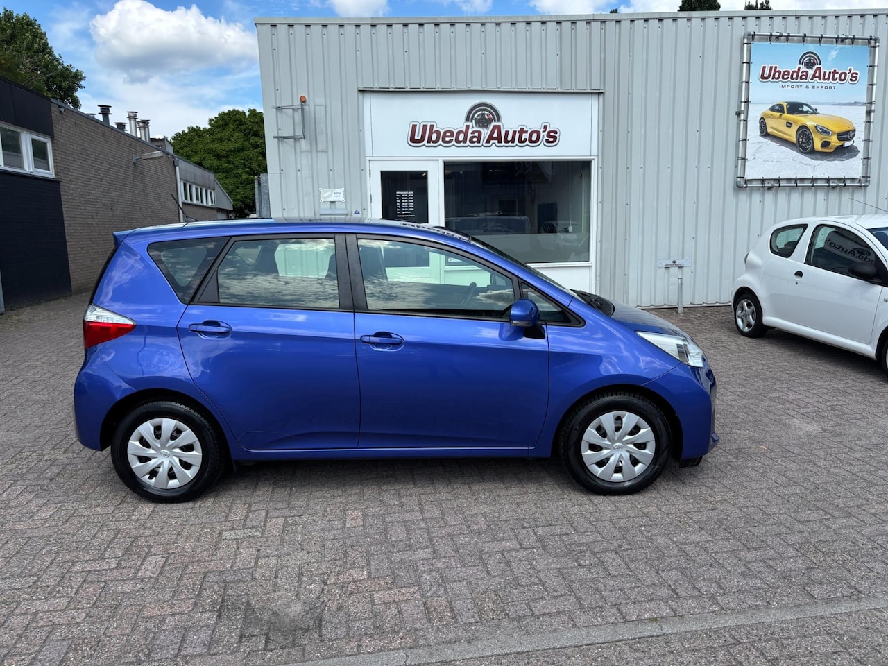 Toyota Verso S - 1.3 VVT-i Comfort NL AUTO ZEER MOOI 4750E - AutoWereld.nl
