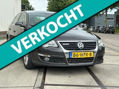 Volkswagen Passat - 2.0 TDI Comfl. BlueMotion Clima/Cruise/Pdc Nap