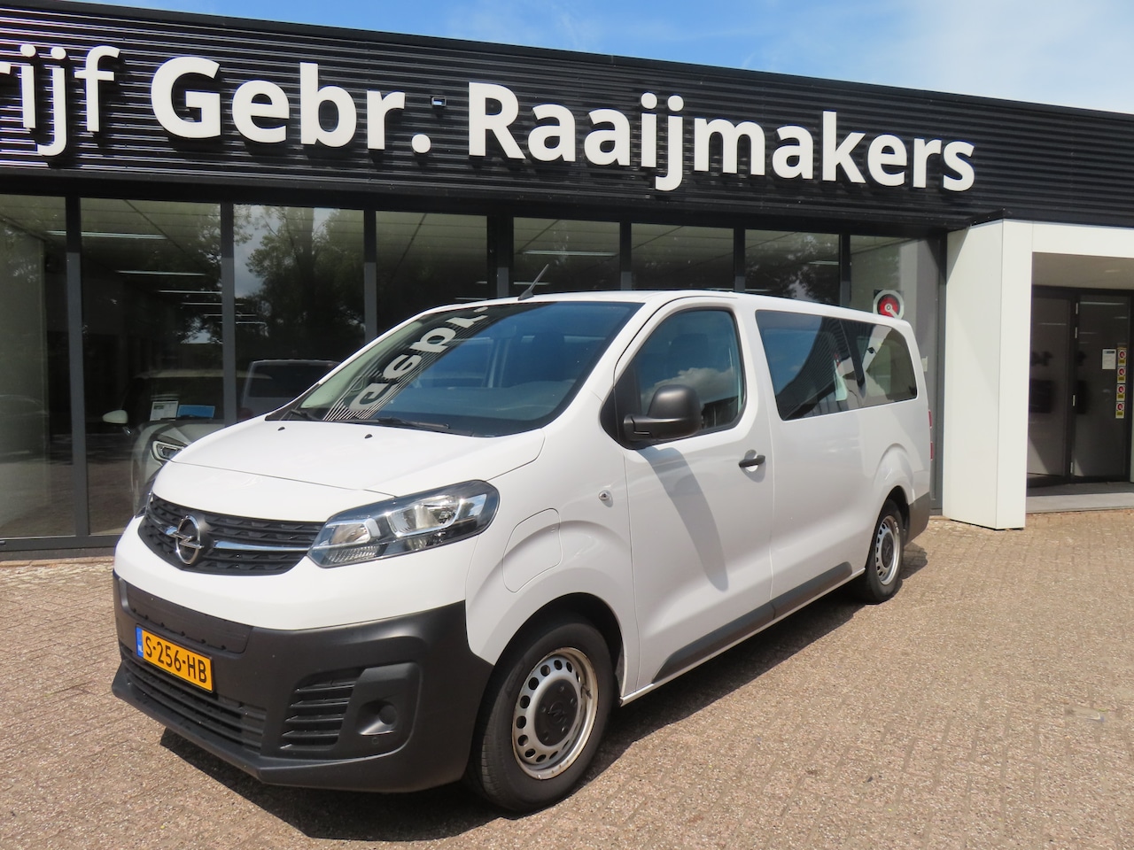Opel Vivaro-e Combi - L3H1 75 kWh*Airco*Panoramadak* - AutoWereld.nl