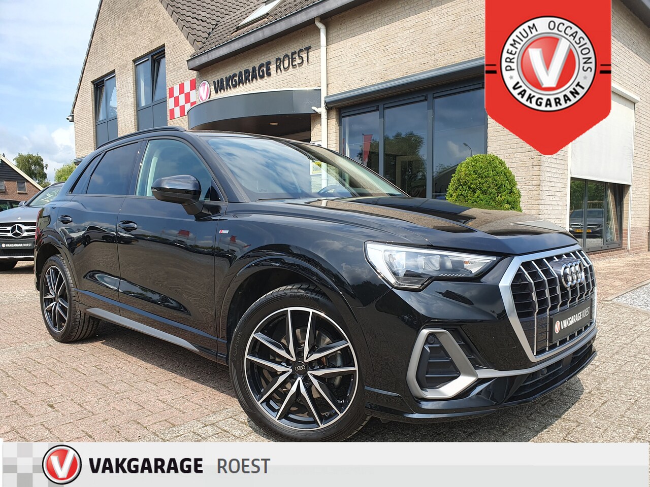 Audi Q3 - 35 TFSI S-Line Automaat Full LED / Sportinterieur / Keyless - AutoWereld.nl