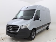 Mercedes-Benz Sprinter - 315CDI 150PK Automaat L2H2 RWD Pro | BPM Vrij | 3, 5t trekhaak voorbereiding |