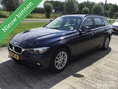 BMW 3-serie Touring - 318d