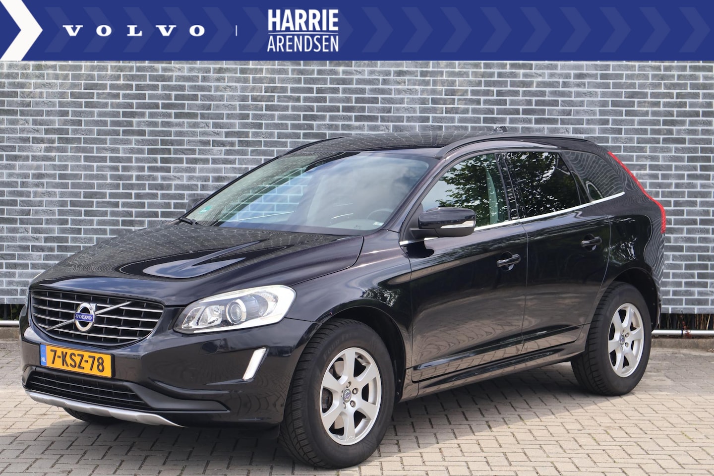 Volvo XC60 - 2.0 T5 FWD Momentum 2.0 T5 FWD Momentum - AutoWereld.nl
