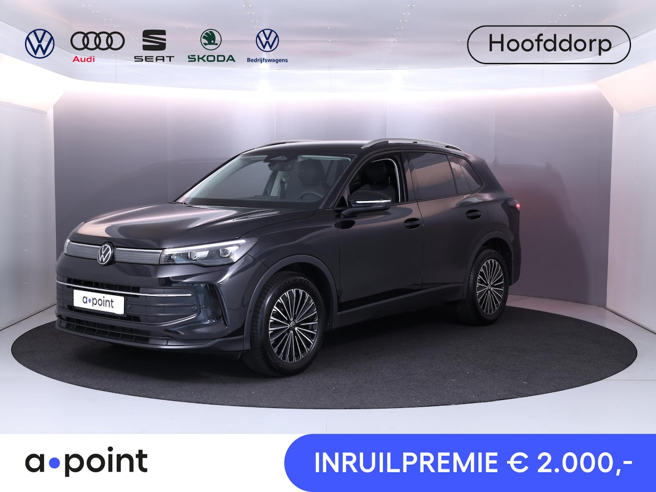 Volkswagen Tiguan - 1.4 TSI eHybrid R-Line Business+ 245 pk Automaat (DSG) | Navigatie | Elektr. trekhaak | Pa - AutoWereld.nl