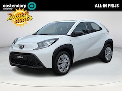 Toyota Aygo X - 1.0 VVT-i MT Play | Nieuwe auto | Direct uit voorraad leverbaar |